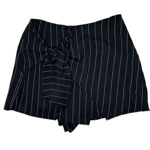 Lovers + Friends Bardot PinStripe Skort, size L